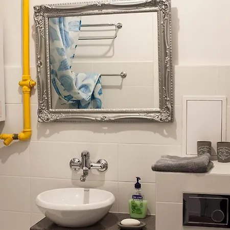 Jednopokojowe Mieszkanie W Centrum Gdyni Διαμέρισμα Γκντίνια